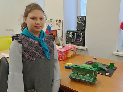 4б класс подготовили поделки ко Дню Защитника Отечества.